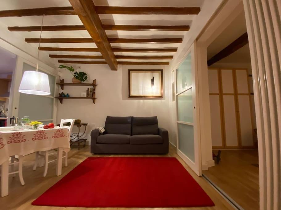 San Lorenzo Apartment In Red フィレンツェ エクステリア 写真